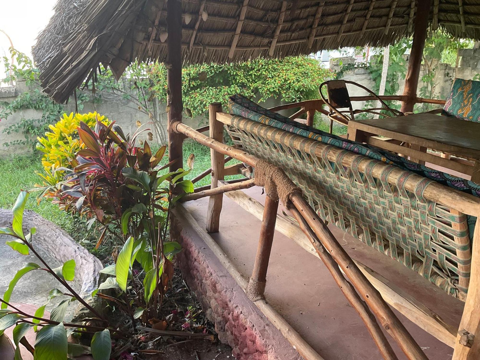 Zanzi Rest Bungalow Nungwi Exterior foto