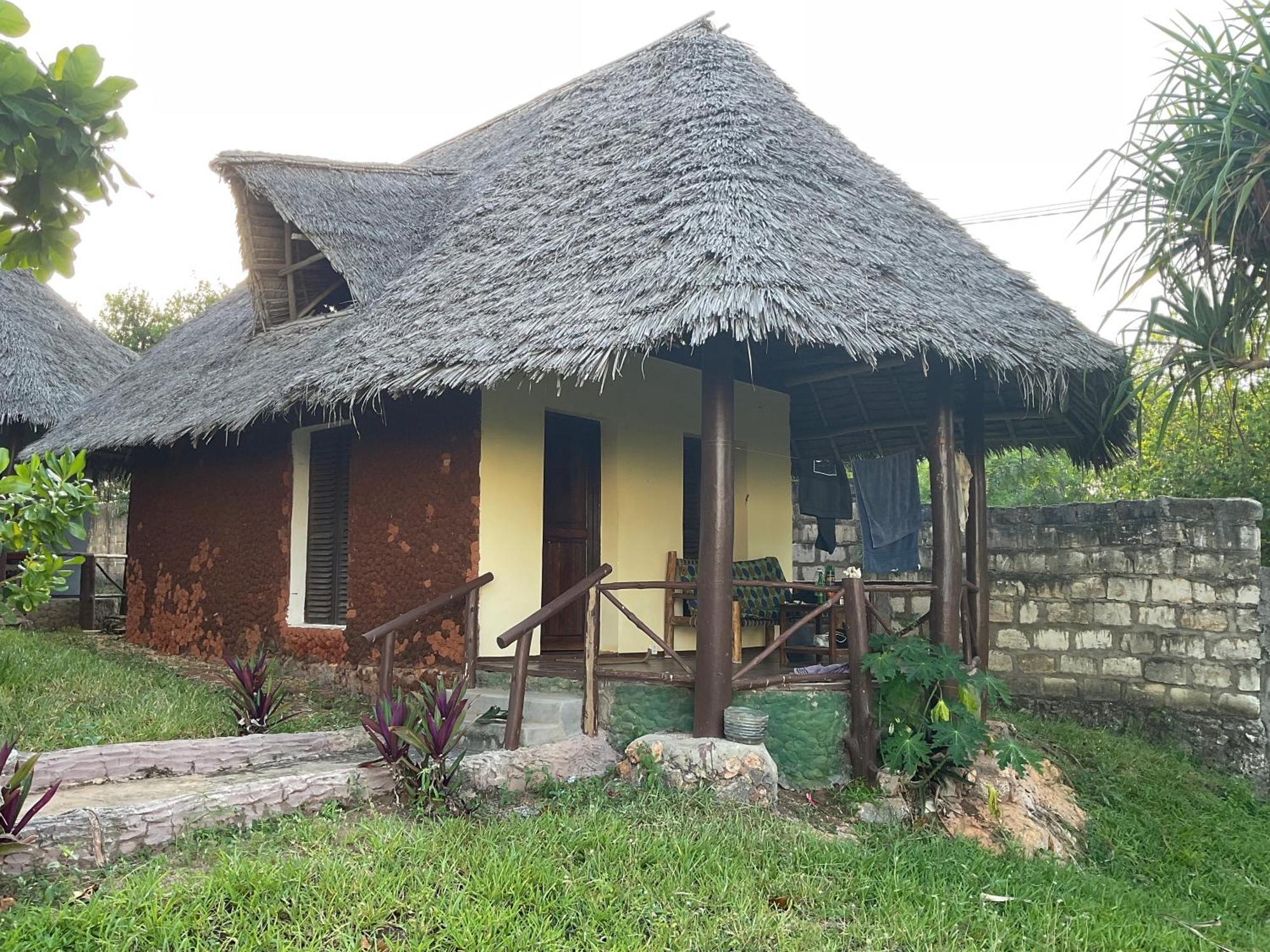 Zanzi Rest Bungalow Nungwi Exterior foto