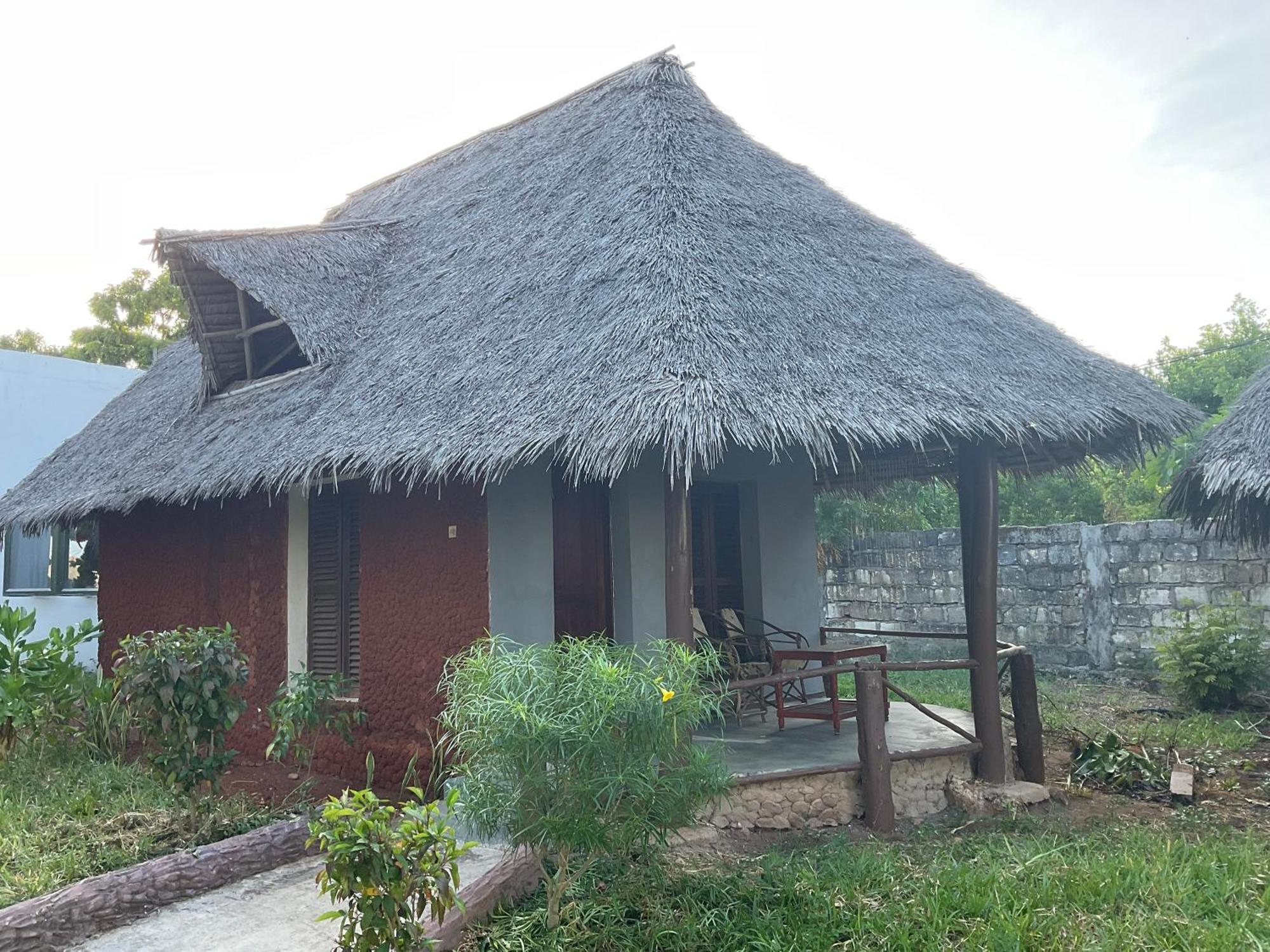 Zanzi Rest Bungalow Nungwi Exterior foto